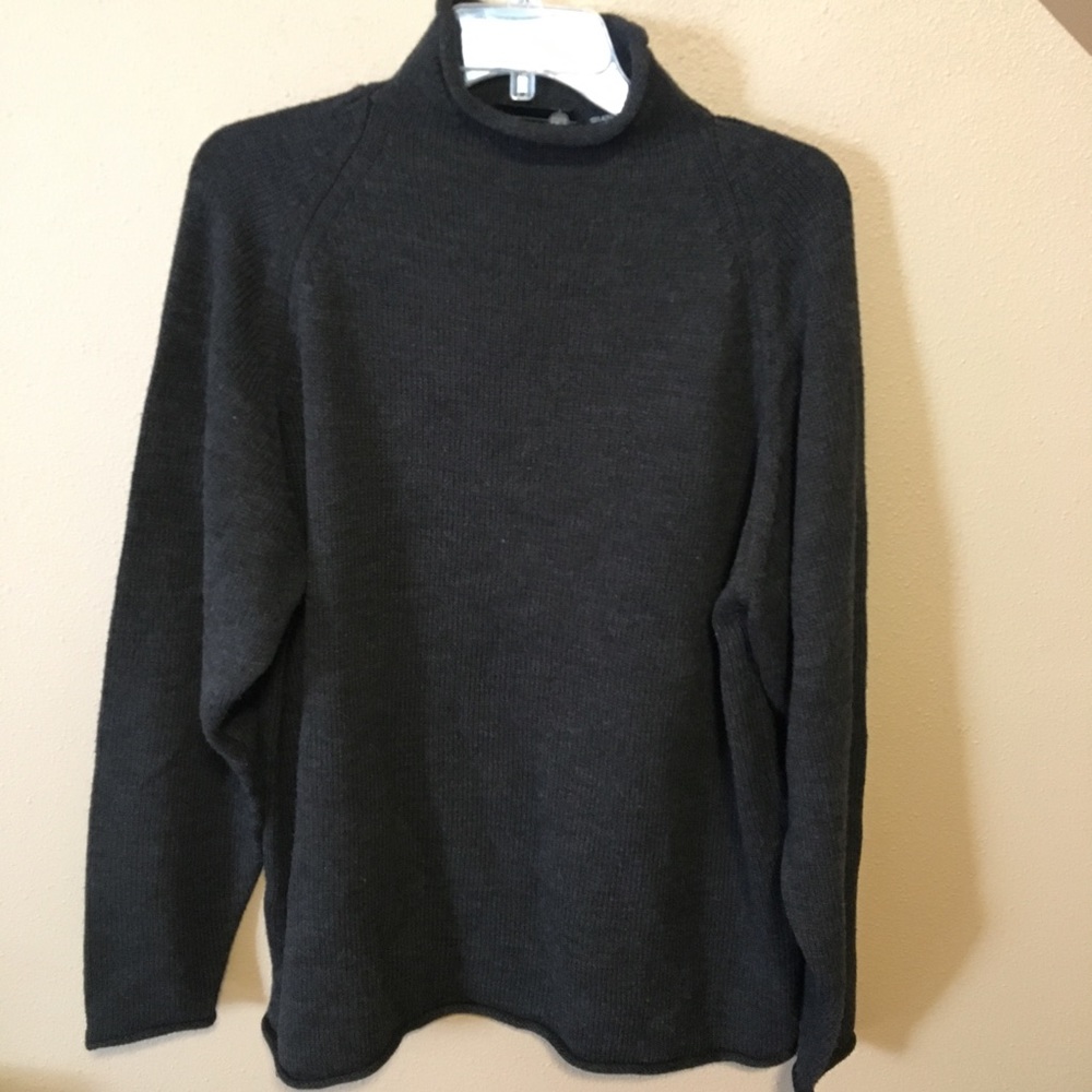 Men’s Turtle Neck Sweater